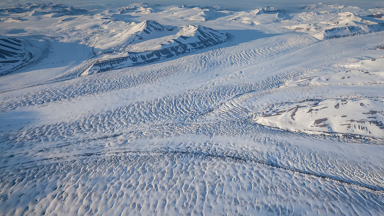 Spitsbergen · High Arctic Norway expedition view 2